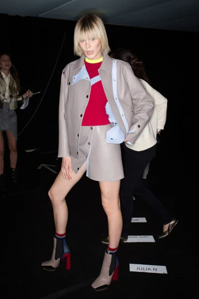 Look 61